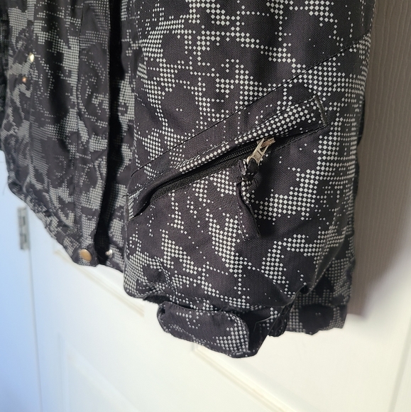 Wearhouse One Winter Jacket - Picture 4 of 4